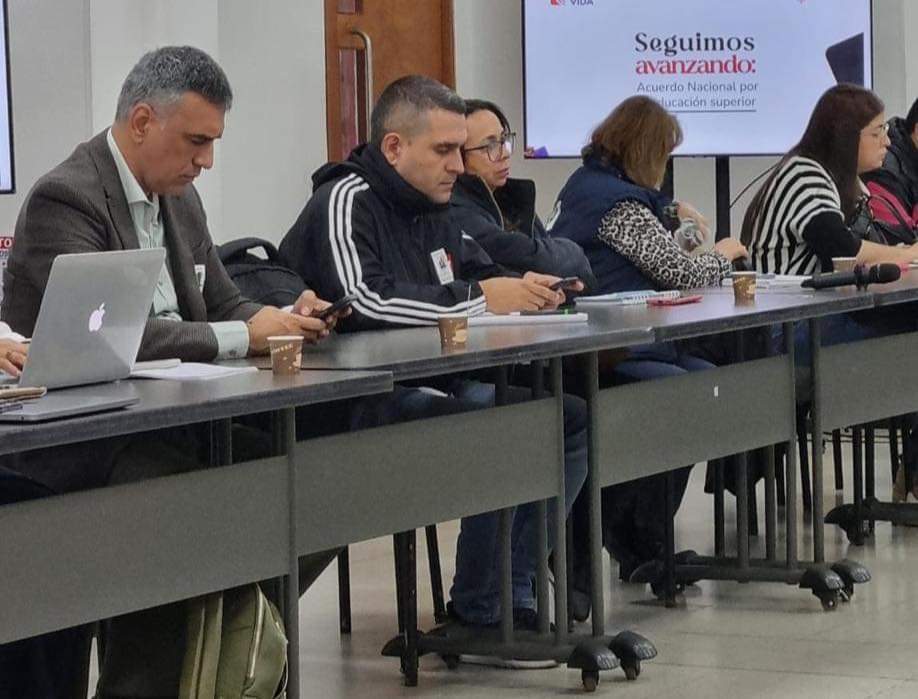 Rector de Unillanos, delegado de las universidades públicas en Mesa de Concertación para Acuerdo Nacional de Educación 